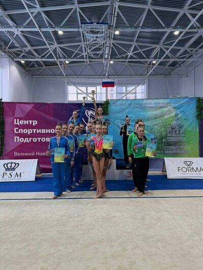 Церемония награждения на Чемпионате СЗФО. | Фото: Федерация художественной гимнастики Калининградской области