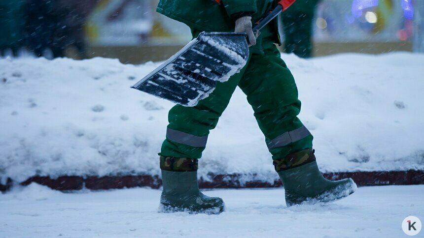 Глава Советска вступился за управляющие компании, на которые жалуются за плохую уборку снега во дворах   - Новости Калининграда | Фото: Александр Подгорчук / Архив «Клопс»