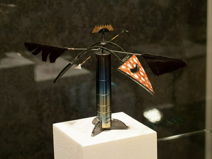 Бумажные украшения и эксперименты с формой: в Музее янтаря открылась выставка «Внимание! Работает авангард» - Новости Калининграда | Фото: Музей янтаря