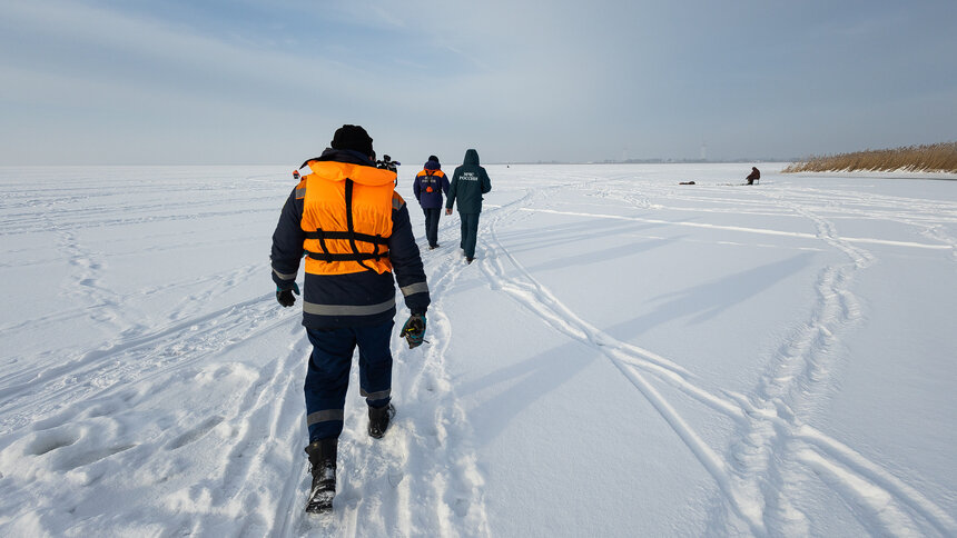 На Куршском заливе пограничники помогли найти заблудившихся в тумане рыбаков - Новости Калининграда | Фото: Александр Подгорчук / Архив «Клопс»