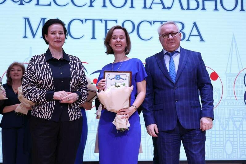 Также назвали лучшего воспитателя и победителей других номинаций | Фото: тг-канал Елены Дятловой