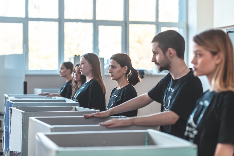 «Ребята не только актёры, но и сценаристы, исследователи, художники»: как работает молодёжный театр в Калининграде - Новости Калининграда | Фото: Театральное отделение МАУ «Молодёжный центр»