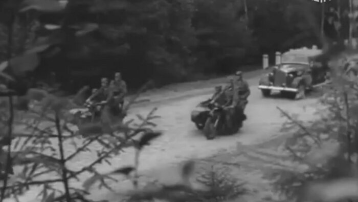 «Парашюты на деревьях»: как снимали кино о легендарной разведгруппе, работавшей на территории Восточной Пруссии - Новости Калининграда | Кадр из фильма «Парашюты на деревьях»