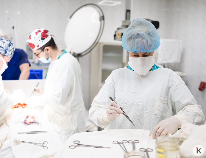 Полвека на шаг от хирурга: истории калининградских операционных сестёр (фото)   - Новости Калининграда | Фото: Александр Подгорчук / «Клопс»