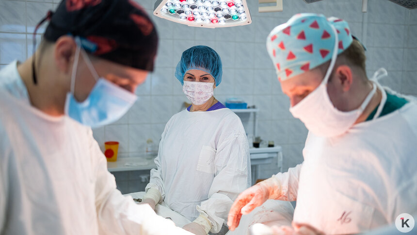 Полвека на шаг от хирурга: истории калининградских операционных сестёр (фото)   - Новости Калининграда | Фото: Александр Подгорчук / «Клопс»