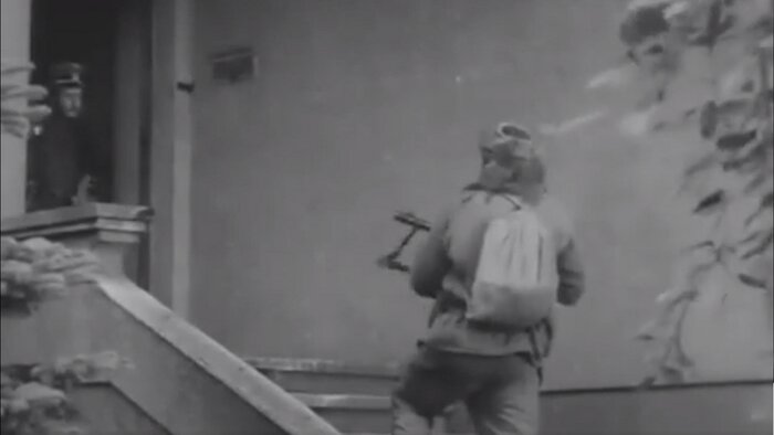 «Парашюты на деревьях»: как снимали кино о легендарной разведгруппе, работавшей на территории Восточной Пруссии - Новости Калининграда | Кадр из фильма «Парашюты на деревьях»