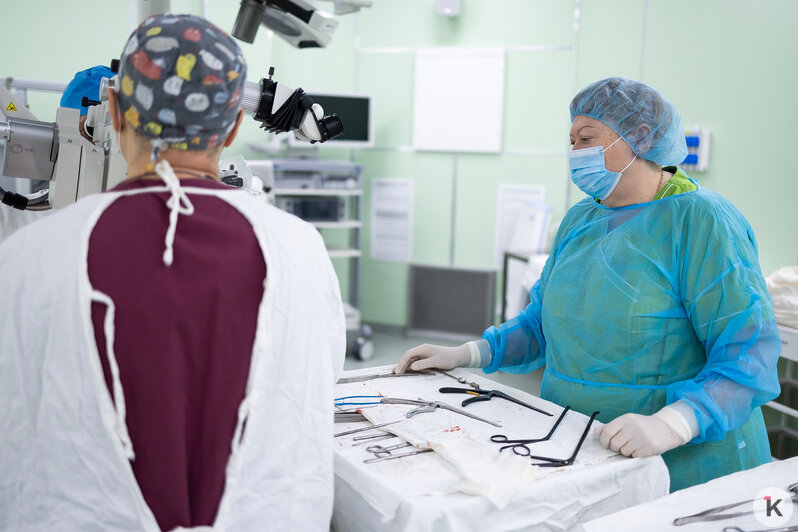 Полвека на шаг от хирурга: истории калининградских операционных сестёр (фото)   - Новости Калининграда | Фото: Александр Подгорчук / «Клопс»