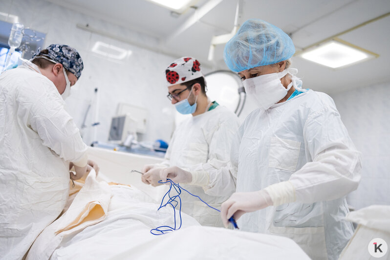 Полвека на шаг от хирурга: истории калининградских операционных сестёр (фото)   - Новости Калининграда | Фото: Александр Подгорчук / «Клопс»