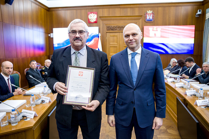 Награды жителям области вручил губернатор Алексей Беспрозванных  | Фото: пресс-служба правительства Калининградской области