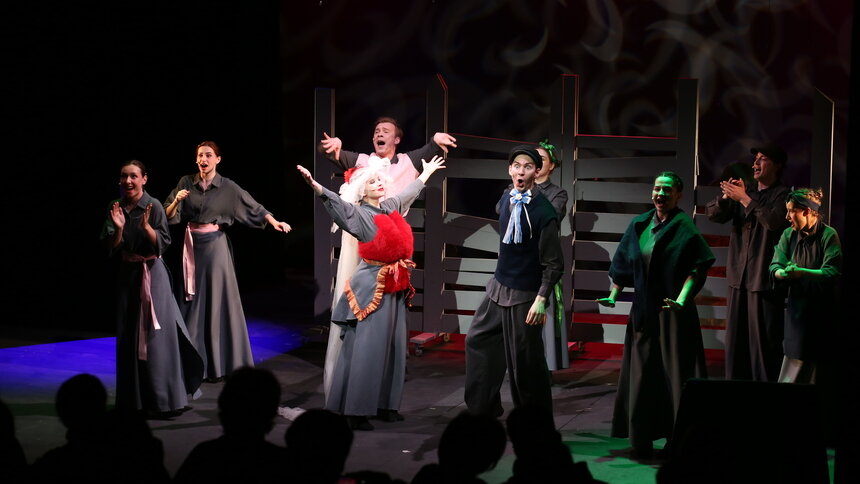 «Вы волнуете меня вот уже четыре дня»: чем удивил мюзикл по Островскому, на который невозможно было достать билеты - Новости Калининграда | Фото: Нина Румянцева