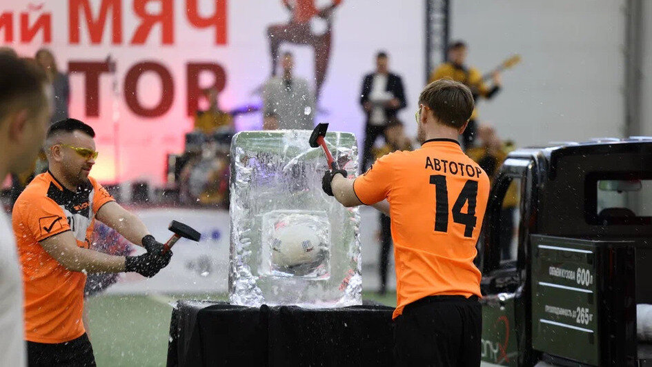 Победитель Лиги чемпионов, Дасаев — в воротах и битва за два миллиона: как завершился турнир «Зимний мяч АВТОТОР — 2026» - Новости Калининграда