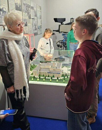 Победители инженерных образовательных конкурсов Дирекции Балтийской АЭС побывали «за кулисами» телевидения - Новости Калининграда