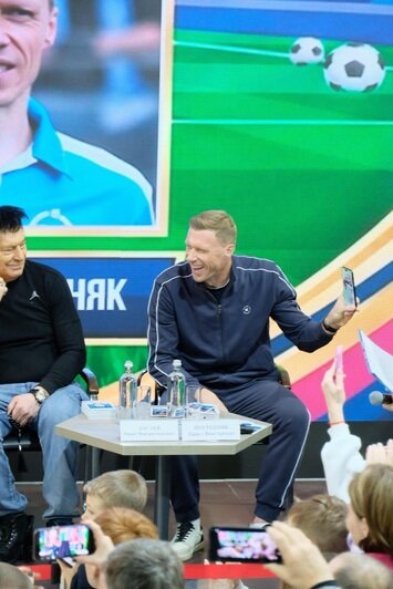 Победитель Лиги чемпионов, Дасаев — в воротах и битва за два миллиона: как завершился турнир «Зимний мяч АВТОТОР — 2026» - Новости Калининграда