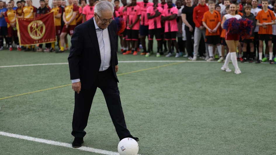 Победитель Лиги чемпионов, Дасаев — в воротах и битва за два миллиона: как завершился турнир «Зимний мяч АВТОТОР — 2026» - Новости Калининграда