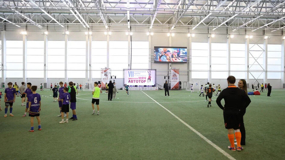 Победитель Лиги чемпионов, Дасаев — в воротах и битва за два миллиона: как завершился турнир «Зимний мяч АВТОТОР — 2026» - Новости Калининграда