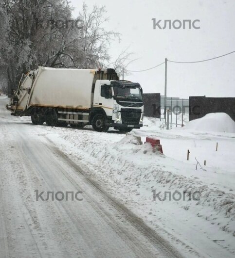 Жители посёлков под Калининградом возмущены появлением мусорной базы рядом со своими домами (видео)   - Новости Калининграда | Фото: очевидцы