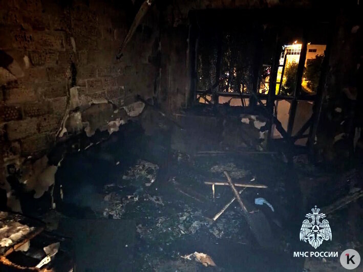 Квартира сейчас для жизни не годится | Фото: пресс-служба МЧС