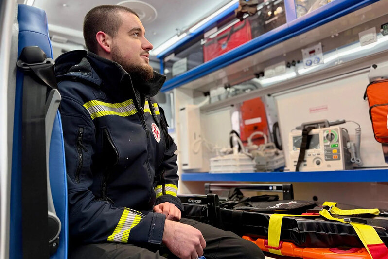 Новые «скорые» оснащены всей необходимой техникой | Фото: правительство Калининградской области