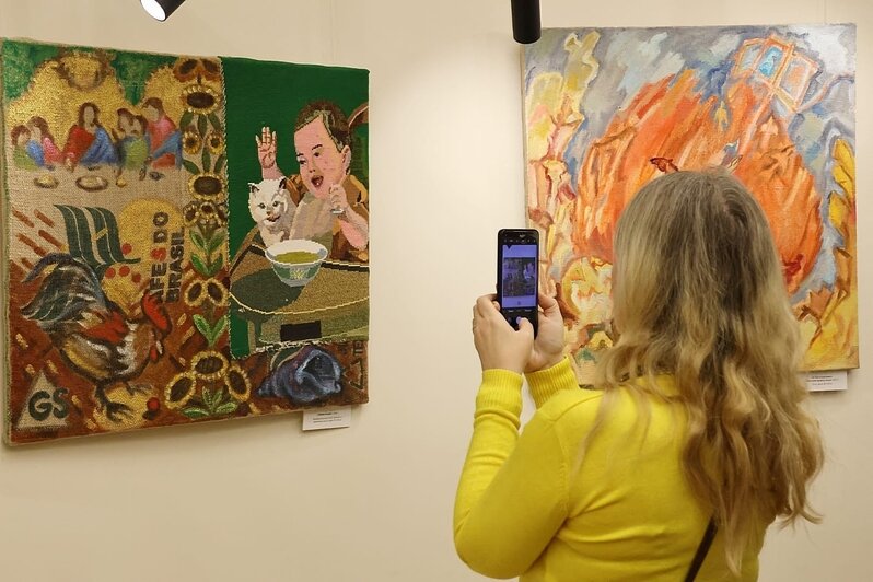 Как современное искусство переосмысляет древние иконы: в Калининграде открылась выставка московской художницы - Новости Калининграда | Фото: Калининградский историко-художественный музей