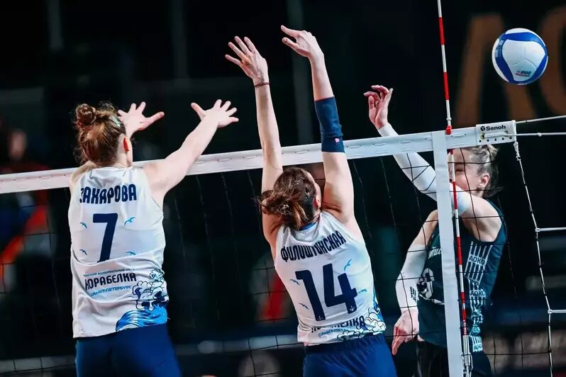 Моменты игры | Фото: ВК «Локомотив»