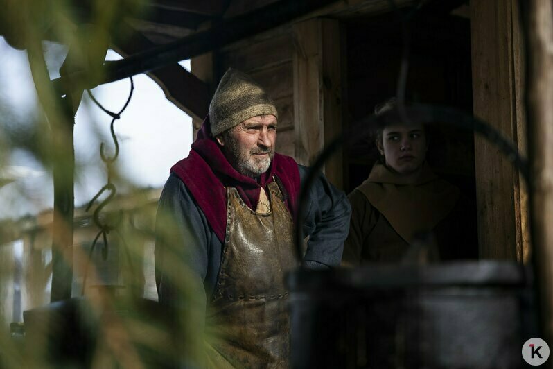 Самую крупную Масленицу области предали огню: как проводили зиму на Каупе под Зеленоградском (фоторепортаж) - Новости Калининграда | Фото: Александр Подгорчук / «Клопс»