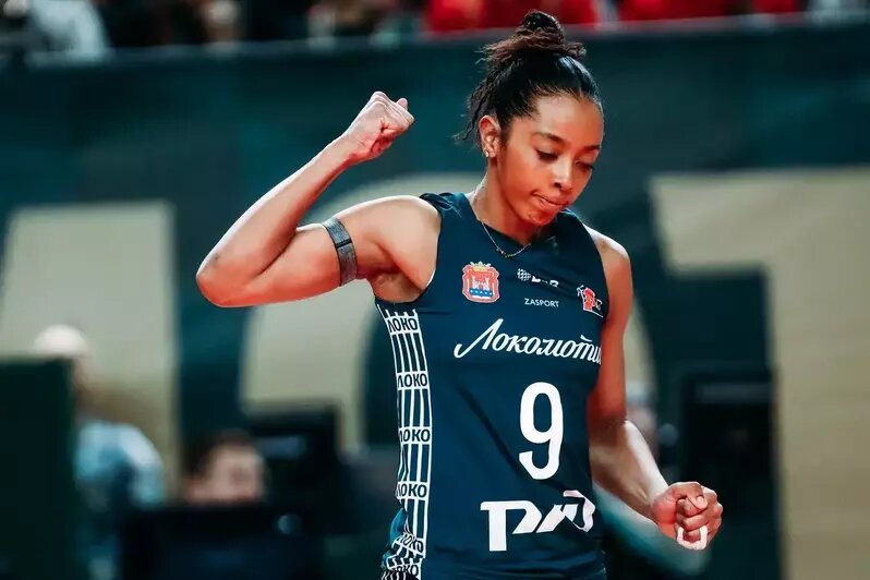 Моменты игры | Фото: ВК «Локомотив»