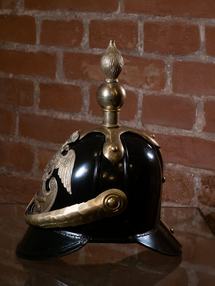 Исторический головной убор сделали по заказу Музея янтаря | Фото: группа Музея янтаря во «ВКонтакте»