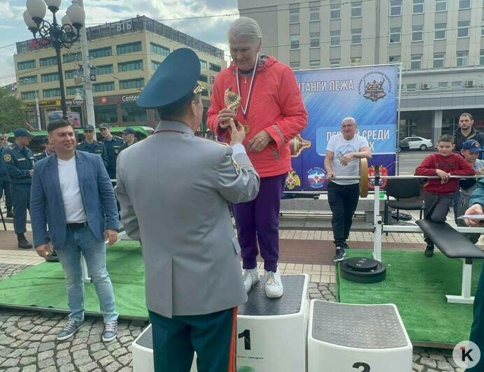 Штанга — любовь моя: как калининградская пенсионерка в 80 лет стала чемпионом по пауэрлифтингу (фото, видео)   - Новости Калининграда | Фото: из архива Карины Комирэн