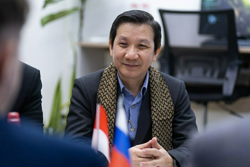 Калининградские айтишники заинтересовали бизнес из Индонезии — Беспрозванных - Новости Калининграда | Фото: канал губернатора Калининградской области Алексея Беспрозванных / Телеграм