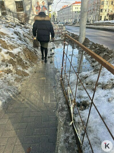 В центре Калининграда 10-летний мальчик провалился в заполненную водой яму (фото) - Новости Калининграда | Фото читателя