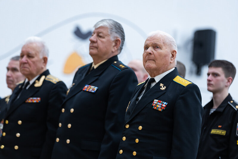 «Честь имею служить Отчизне»: в школе Чкаловска состоялась встреча молодёжи и ветеранов СВО (фоторепортаж) - Новости Калининграда