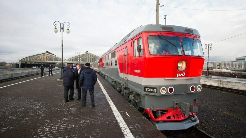 Зимой 2026 калининградцы чаще стали кататься на поездах дальнего следования, чем на электричках - Новости Калининграда | Фото: Александр Подгорчук / Архив «Клопс»