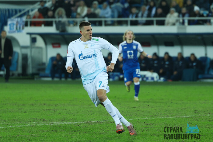 На 79-й  минуте «Зенит» реализовал свой единственный момент - гол забил Александр Соболев. | Фото: Александр Мелехов