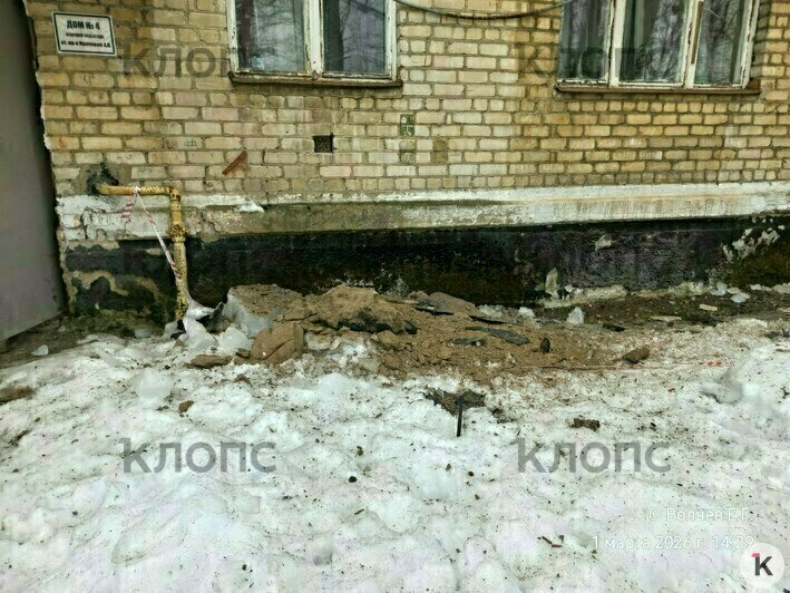 Место происшествия: толщина льда на крыше 17 сантиметров | Фото: Евгений Волчев