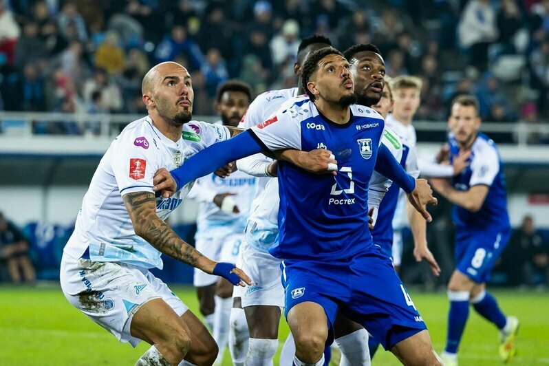 На стадионе в Калининграде опробовали новшество: как «Балтика» боролась с «Зенитом» в Кубке России (фоторепортаж) - Новости Калининграда | Фото: Александр Подгорчук / Архив «Клопс»