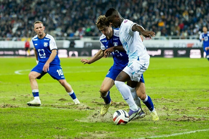 На стадионе в Калининграде опробовали новшество: как «Балтика» боролась с «Зенитом» в Кубке России (фоторепортаж) - Новости Калининграда | Фото: Александр Подгорчук / Архив «Клопс»