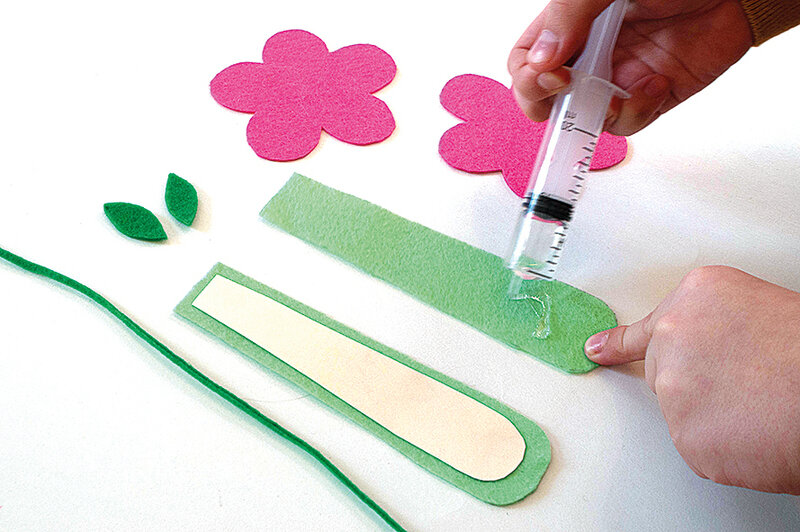 Цветок для любимой мамы: делаем яркую закладку к 8 Марта | Фото: Ксения Андреева