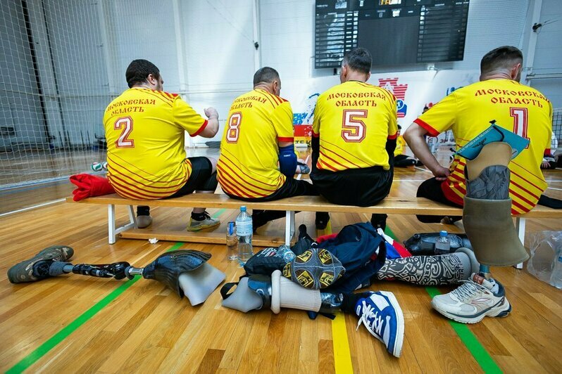 Игра за гранью: в Калининграде стартовал чемпионат России по волейболу сидя - Новости Калининграда | Фото: Александр Подгорчук / «Клопс»