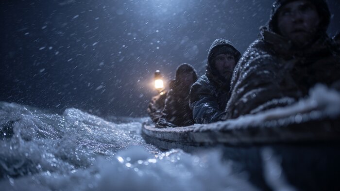 В ту ночь погиб 51 человек: как на Куршском заливе спасали тонущих рыбаков в 1994 году - Новости Калининграда | Иллюстрация: Ксения Александрова / Midjourney