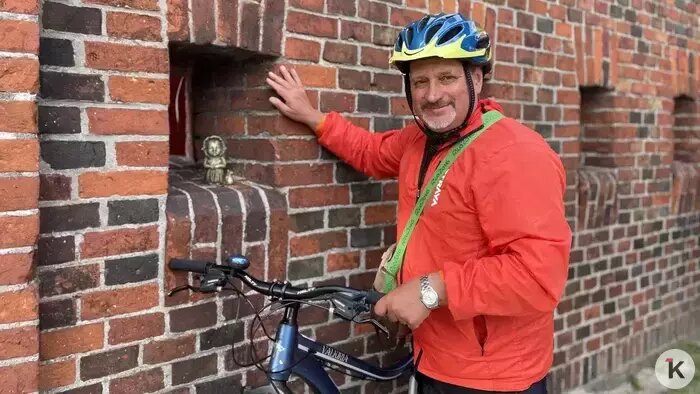 По мотивам полётов во сне: преподаватель химии из Калининграда написал велопутеводитель по городу и области (фото)   - Новости Калининграда | Фото: из архива Александра Булычёва