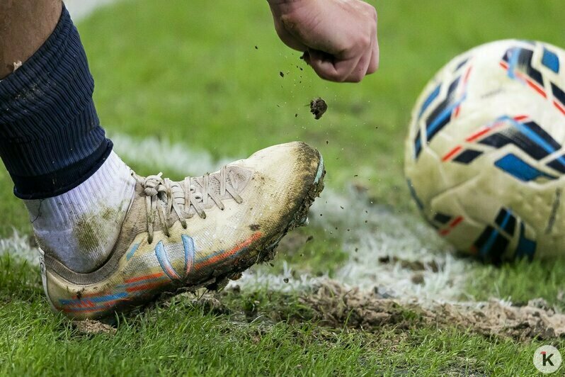 Искры и жесты Талалаева: как футбол едва не стал битвой на Преголе (фоторепортаж) - Новости Калининграда | Фото: Александр Подгорчук / «Клопс»