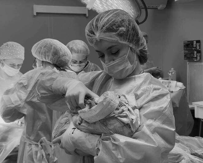 В перинатальном центре Калининграда женщина родила седьмого ребёнка после шести кесаревых - Новости Калининграда | Фото: канал министерства здравоохранения Калининградской области / Телеграм