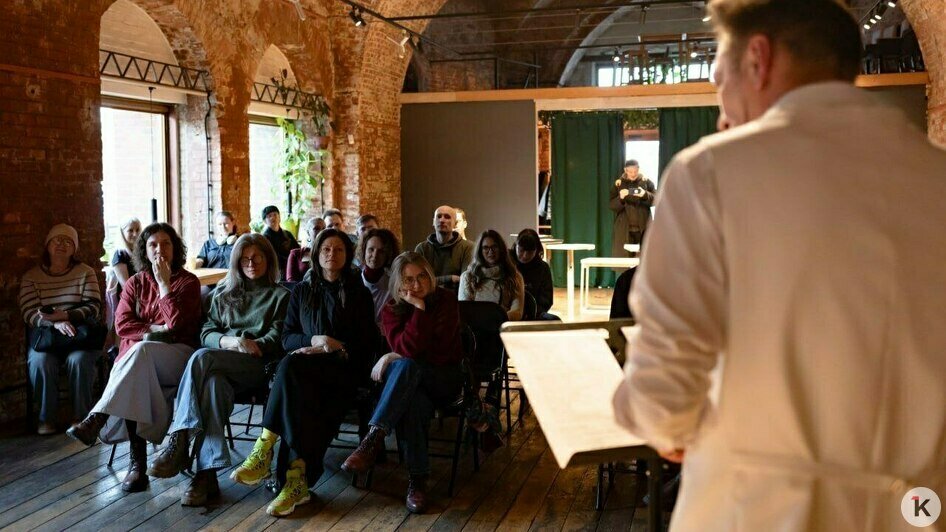 Концерт в единственном экземпляре: калининградский автор Александр Дубровский представит поэтический стендап (фото) - Новости Калининграда | Фото: Александр Матвеев