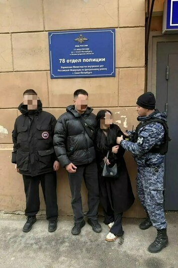 Туристов из Калининграда задержали за прогулку по крыше в центре Петербурга - Новости Калининграда | Фото: пресс-служба Росгвардии