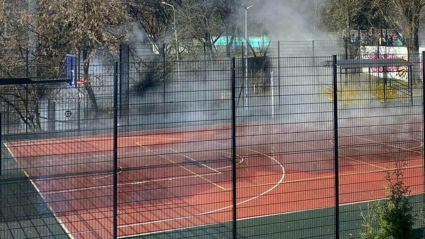 Дятлова назвала «стресс» причиной водопада кипятка, хлынувшего на Московский проспект - Новости Калининграда | Фото очевидцев