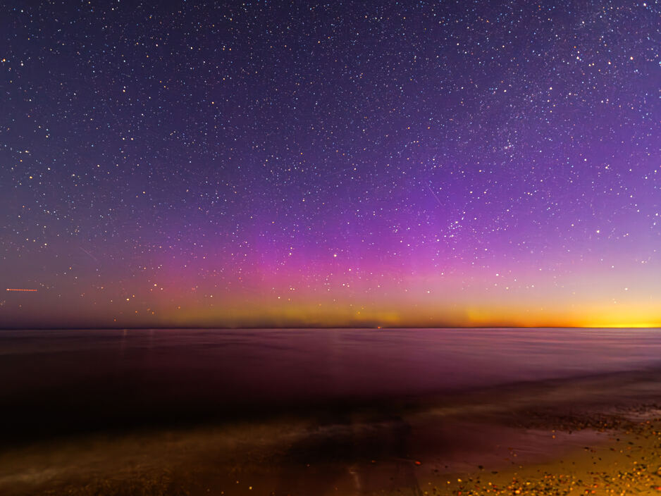 Северное сияние над Балтийским морем