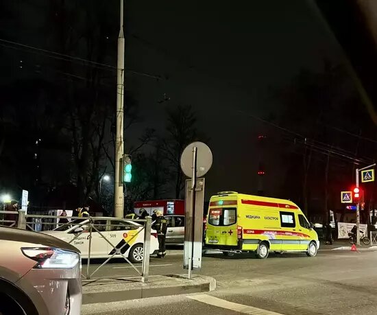 Дтп на ул. Горького случилось около восьми вечера | Фото: очевидец