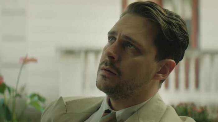 Британская классика и азиатский колорит: 5 свежих кинодетективов для тех, кто знает толк в хороших загадках - Новости Калининграда | Кадр из фильма «Красный шёлк»