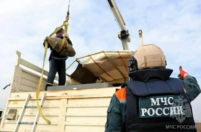 В Калининградской области уничтожили шесть авиабомб времён войны (фото) - Новости Калининграда | Фото: МЧС региона
