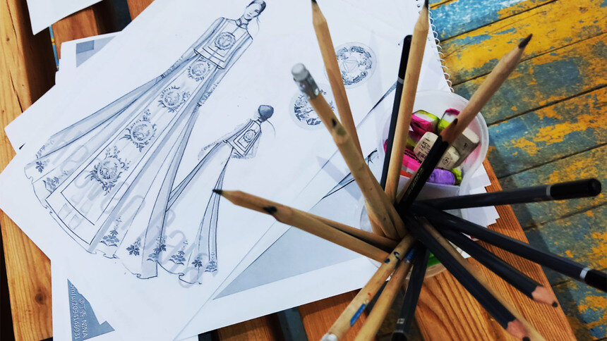Почувствовать себя художником и модельером: в Зеленоградске в выходные пройдёт мастер-класс по скетчингу  - Новости Калининграда | Фото: официальный сайт Музея курортной моды